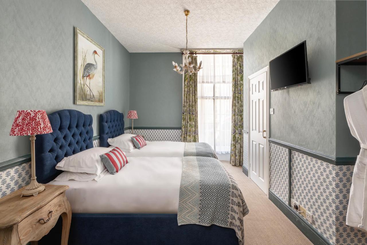 Classic Double or Twin Room
